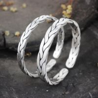 ✷∈⊕  Weaving fine couples edition solid bracelets for men and women speak ethical twist bracelet