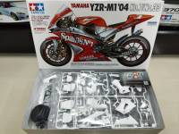 TAMIYA 1/12 Yamaha YZR-M1 04 No.7 No.33 (โมเดลรถจักรยานต์ Model DreamCraft)