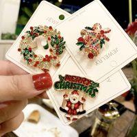 【YF】 Xmas Enamel Brooch Claus Wreath Metal Pins Fashion Jewelry Gifts