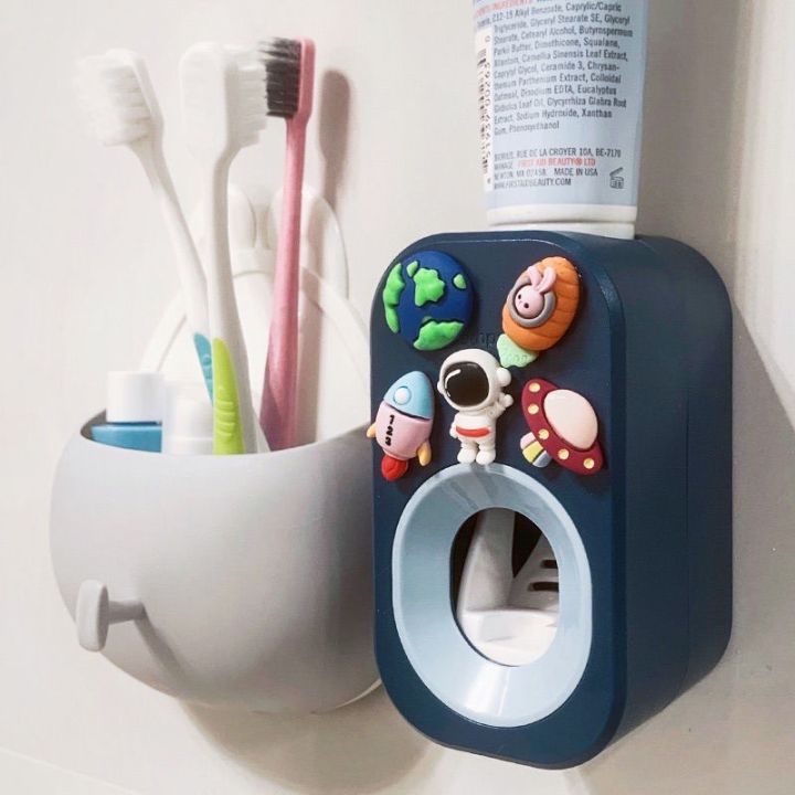 พร้อมส่งในไทย-เครื่องบีบยาสีฟัน-ที่กดยาสีฟัน-ลายการ์ตูน-ติดผนัง-ติดตั้งง่าย-ไม่ต้องเจาะผนัง-กล่องใส่ยาสีฟัน-l-15ronin