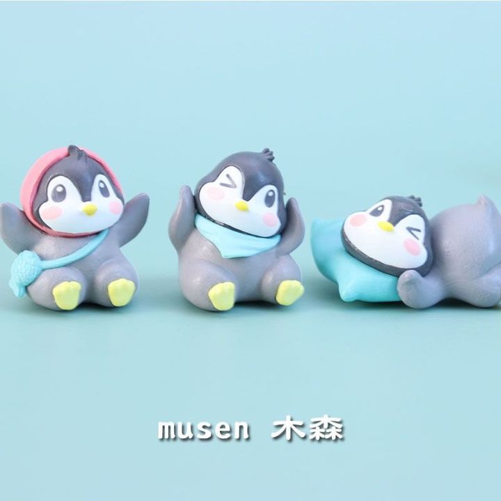 simulation-model-of-miniature-cute-cartoon-penguin-animal-toys-micro-landscape-automotive-desktop-small-place-figures