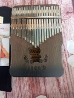 20 คีย์ Kalimba ด้วยการปรับแต่งค้อน + กล่อง คละลาย ทางร้านเลือกให้