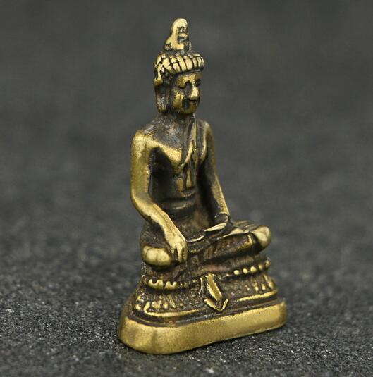 ทองเหลืองจีนแกะสลัก-sakyamuni-มินิพ็อกเก็ตรูปปั้นพระพุทธรูป-เครื่องประดับขนาดเล็ก-บทความเก่า