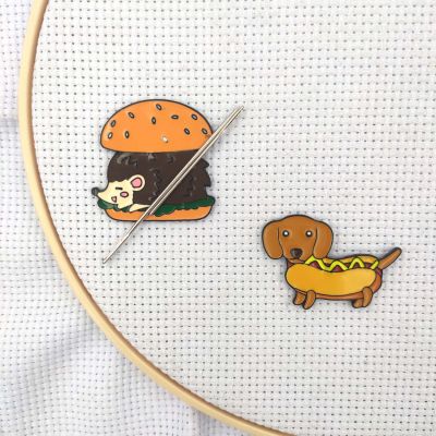 Magnetic Needle Minders Sewing Magnet Hedgehog Cute Hot Dog  Needle Keeper for Cross Stitch Embroidery Needlework Supplies Needlework