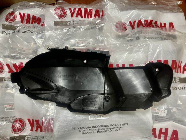 ฝาครอบแคร้งตัวนอกสีดำด้าน-สำหรับรถ-yamaha-รุ่น-xmax300-แท้ศูนย์จากศูนย์-100-หมายเลขอะไหล่-b74-e5431-01