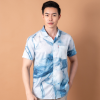 เสื้อเชิ้ตทรงฮาวาย รุ่น GALAXY PRINTED SHIRT (สีฟ้า ขาว)