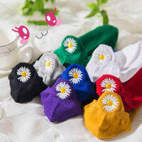 Daisy Socks_มาใหม่ ถุงเท้าข้อสั้น ปักลายลาย ดอกเดซี่ขนาดเล็ก งานเกรด A