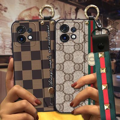 New cartoon Phone Case For MOTO X40/X40 Pro waterproof Soft Case armor case Soft cute New Arrival silicone Wrist Strap