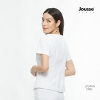 Jousse Blouse เสื้อเบลาส์คอกลมสีขาวแขนสั้น ทรงตรง เสื้อเบลาส์สีขาวเข้ารูปช่วงเอว เสื้อ เสื้อผ้าผญสวยๆ เสื้อแฟชั่น เสื้อแฟชั่นผญ (JV2HWH)