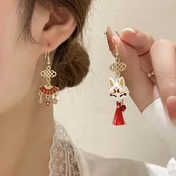 Fashion Japanese anime Demon Slayer Blade Ear Clip Tanjiro Acrylic  Butterfly Earrings Men's and Women's Cosplay Jewelry