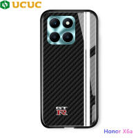 เคส UCUC สำหรับ Honor X6A เคสมือถือโลโก้รถแข่งของเล่นที่มีชื่อเสียงสำหรับเด็กผู้ชายเคสฝาหลังกระจกเทมเปอร์คาร์บอนไฟเบอร์