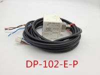 DP-102-E-P จอแสดงผลคู่ดิจิตอล PNP ความดันที่ถูกต้องเซ็นเซอร์สูญญากาศที่มีการมองเห็นที่เหนือกว่า100 ใหม่เดิมของแท้