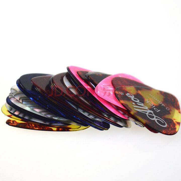 6-pcs-guitar-picks-celluloid-picks-guitar-accessories-free-pick-holder-guitarra-parts