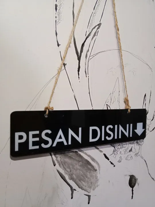 Sign Pesan Disini Akrilik Gantung Tulisan Pesan Disini Untuk Cafe