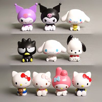 Sanrio ตุ๊กตาหุ่น8Cm,หุ่นแอคชั่นอะนิเมะ Hello Kitty Kuromi เค้กแบบ DIY น่ารักตกแต่งหน้ารถของตกแต่งเดสก์ท็อปของเล่นของขวัญสำหรับเด็ก