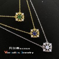 [COD] Versa live big coffee medieval style inlaid lace carved necklace female imitation emerald plated 18K gold pendant