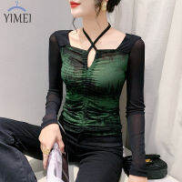 YIMEI เสื้อยืดแขนยาวลายตาข่ายลูกไม้โปร่งสำหรับแฟชั่น,เสื้อยืดแขนยาวผ้าตาข่ายทรงสี่เหลี่ยมมีรูเปิดใน2023ฤดูใบไม้ร่วงทรงสลิมฟิตและดีไซน์เพรียวบางรู้สึกหรูหราน้ำหนักเบาเสื้อสวมหัวย้อมสีเนกไทพับ