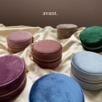 Avantgarde.bkk ??soufflé velvet box กล่องใส่เครื่องประดับสำหรับพกพา ขนาด 8x8x4 cm