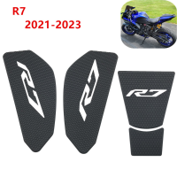 สติกเกอร์ R7รถจักรยานยนต์ด้านข้างถังน้ำมันเชื้อเพลิง Pad สำหรับ Yamaha R7 R7 2021 2022 2023ถังแผ่นป้องกันสติ๊กเกอร์เข่าจับฉุด Pad