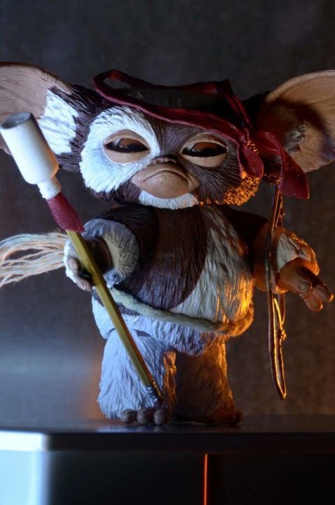 ของเล่นเด็กในตลาด15cm-neca-movie-เกรมลินของเล่นตุ๊กตาเกรมลิน์สุดยอด-gizmo-ดีลักซ์1-7มาตราส่วนพร้อมของขวัญตุ๊กตาซานต้าผ้าพันคอคริสต์มาส