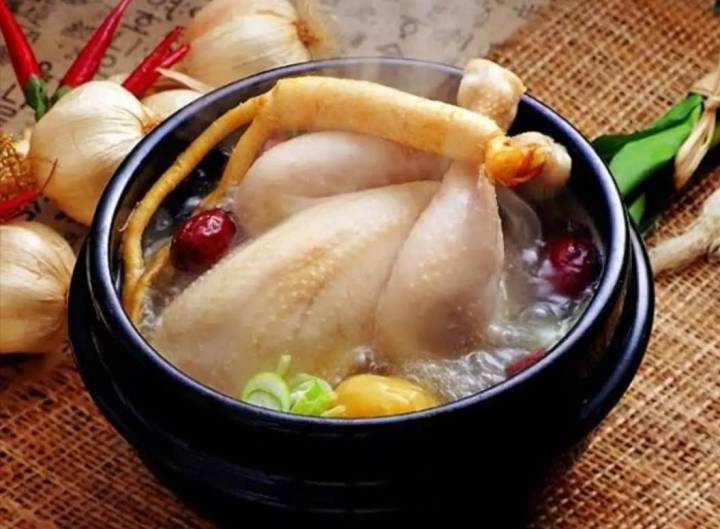 ไก่ตุ๋นโสมเกาหลี-sunbong-samgyetang-ginseng-chicken-soup-1kg