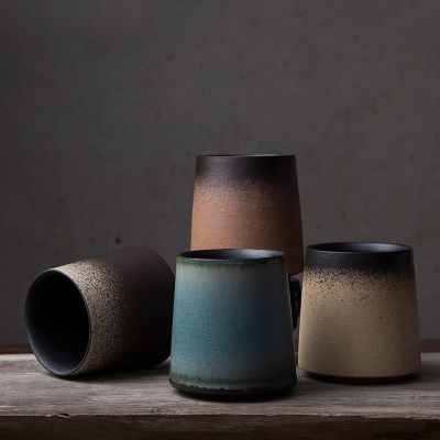 【High-end cups】สไตล์ญี่ปุ่นเดิมสร้างสรรค์แก้วเซรามิกบุคลิกภาพที่เรียบง่ายย้อนยุคถ้วยไล่โทนสีแก้วน้ำถ้วยกาแฟบ้าน Drinkware ของขวัญ