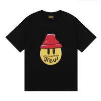 2023ใหม่❤พร้อมสต็อก❤High Street Drew New Little Red Hat Smiling Face Print เสื้อยืดคอกลมแขนสั้นลำลอง