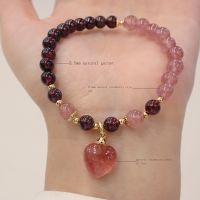 สร้อยข้อมือคริสตัลธรรมชาติ Garnet สตรอเบอร์รี่ "สร้อยข้อมือคริสตัลของผู้หญิงสายรัดข้อมือที่เรียกว่าพีช Blossom ขนส่งรักสตรอเบอร์รี่" เครื่องประดับสตรี