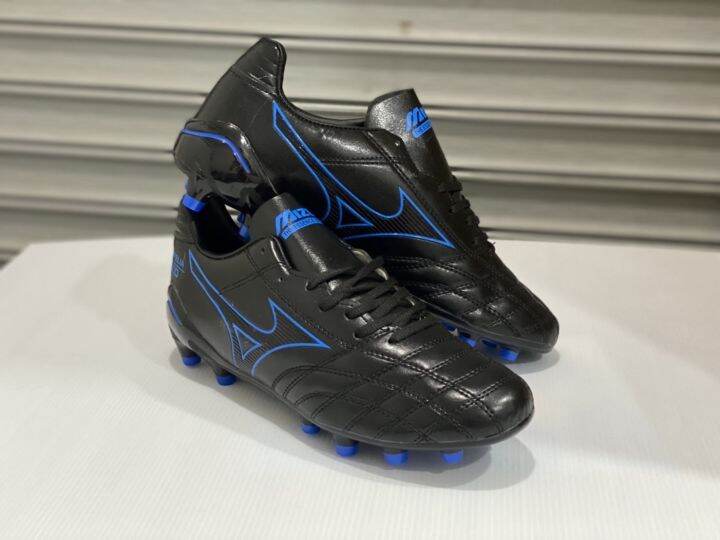 รองเท้าเตะบอลรองเท้าสตั๊ดmizuno-40-44-หนังนุ่มแข็งแรงเบา-มีไซส์-40-ถึง-44