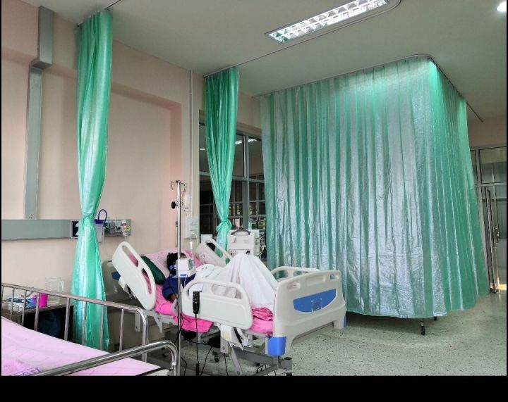 ม่านกั้นเตียงผู้ป่วย-ม่านโรงพยาบาล-ม่านพลาสติกโรงพยาบาล-กว้าง1-00-เมตร-สูง1-80-ม-และ2-10-ม-สั่งขนาดพิเศษได้-ไม่แถมห่วง-ยี่ห้อ-crystal