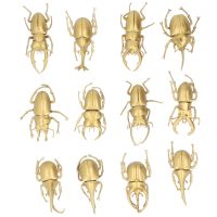 【CC】 12PCS Insects Plastic Fake Bugs Figure Multiple Shapes Gold Color Tricky