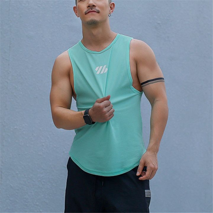 opsss-sport-speedry-แนวโน้ม-เสื้อกล้าม-หล่อ-สะดวกสบายสุด-ๆ-เทรนด์แฟชั่นชายเสื้อกล้าม