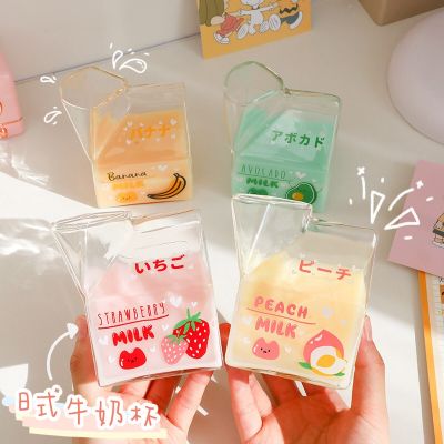 [ใหม่2023] 380Ml Kawaii สแควร์กล่องนม Sloki Kaca สตรอเบอร์รี่น่ารักสร้างสรรค์ถ้วยใส่อาหารเช้าสำหรับ Home พกพาได้นักเรียนโปร่งใสถ้วยนม