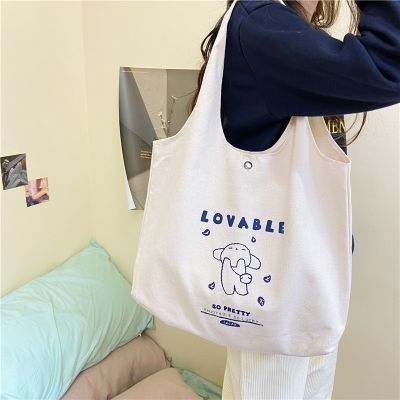 bangkokshop(B1792) กระเป๋าผ้าแคนวาส ลาย L O V A B L E ใบใหญ่