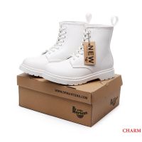 [ต้นฉบับ] Dr Martin S Classic Pure White New England Martin Boots รองเท้าหนังผู้ชายและผู้หญิง