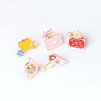 【Fashion house]Kpop Magic Wand เข็มกลัดโลหะ Magic Girl ป้ายเสื้อผ้าคอ Lapel Pin กระเป๋าปุ่มผู้หญิงผู้ชายเครื่องประดับตกแต่งของขวัญเด็ก