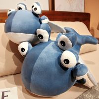 【YF】 Zqswkl 30/40cm creative pillow hugs spoof six-eyed flying fish doll gossip plush toy photo props birthday gift