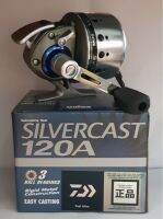 รอกกระปุก DAIWA SILVERCAST 120A NEW 2022 (รอบ 4.3:1) (มือหมุนสลับซ้ายขวาได้)