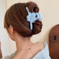 [COD] Super fairy camellia crystal clip fresh 2022 new shark trendy sky blue hair accessories for women