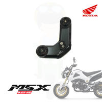 ฝาครอบข้างไฟหน้า หูไฟเลี้ยว MSX 125 เก่า ข้างขวา ของแท้ศูนย์ HONDA สีดำเงา รหัส 61331-K26-900ZE จัดส่ง  Kerry มีเก็บเงินปลายทาง