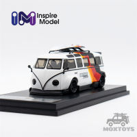 สร้างแรงบันดาลใจแบบ1:64 T1การออกแบบ Kombi Robert รถโมเดล Diecast Limited500สีขาวเยอรมัน