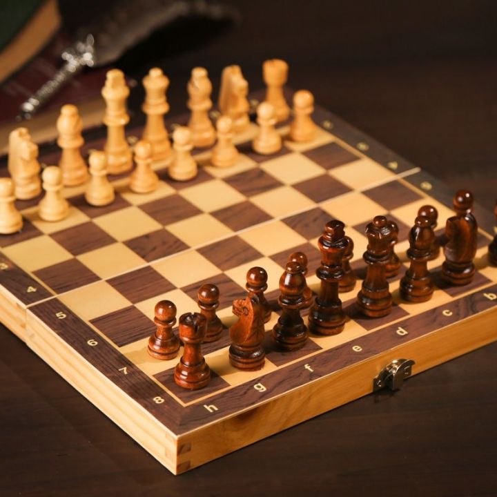 พร้อมส่ง-wooden-chess-set-folding-magnetic-large-board-with-34-chess-pieces-interior-for-storage-portable-travel-board-game-set-ชุดหมากรุกไม้พับกระดานแม่เหล็กขนาดใหญ่พร้อมหมากรุก-34-ชิ้นภายในสำหรับการ