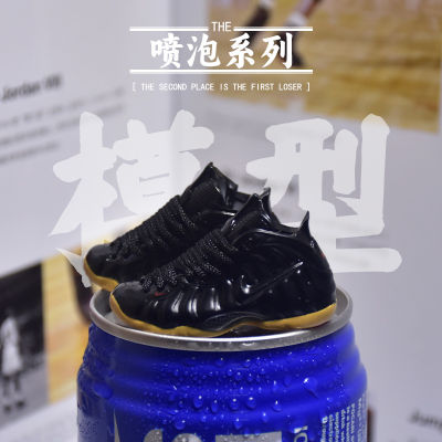 New style สเปรย์โฟม AJ พวงกุญแจแม่พิมพ์รองเท้า 3D รองเท้าบาสเก็ตบอลสามมิติเครื่องประดับอินเทรนด์ Douyin Live Model Explosive Blind