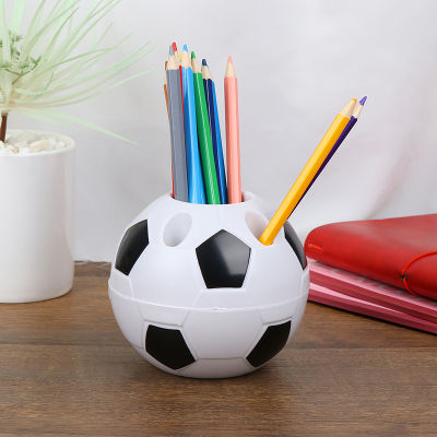 Hiking fun💕 1PC Soccer Ball รูปแปรงสีฟันปากกาดินสอผู้ถือเดสก์ท็อปของขวัญนักเรียน