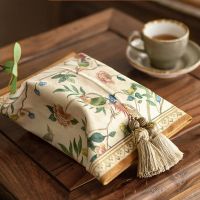 Fabric Tissue Box Lid Luxury Velvet Napkin Holder for Car Rectangular Home Kitchen Bedroom Bathroom New Chinese Flower Bird Deco Tissue Holders