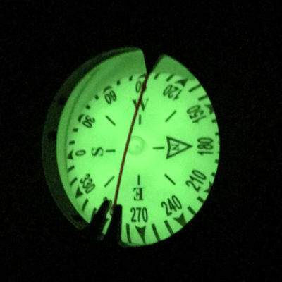 Professional Diving Compass Outdoor Compass Waterproof Navigator Digital Watch Scuba Watchband Compass Fluorescent Dial Compass