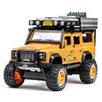 1:28 Land Rover Defender SUV ติดตั้งเพิ่มเติม A Desert Travel Off-Road รถโลหะผสมรถ Diecast ของเล่นสำหรับของขวัญเด็ก