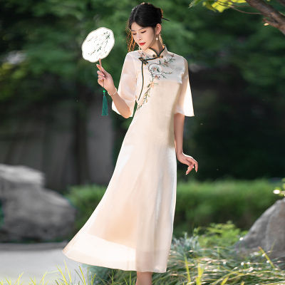 Organza รุ่นปรับปรุงของ Cheongsam เด็กสาวอารมณ์ชุดย้อนยุคเย็บปักถักร้อยบางสไตล์จีน