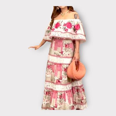 P010-268 PIMNADACLOSET - Strapless Tie Waist Side Pockets Floral Print Loose Tiered Maxi Dress