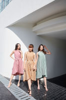 THE LOOP เดรส รุ่น Rosie Pleat Dress